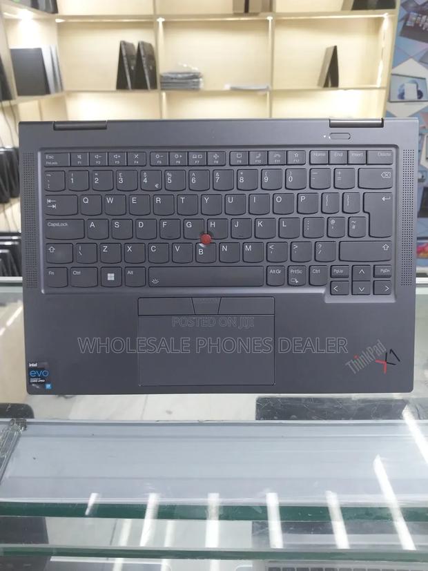 Laptop Lenovo Thinkpad X1 Yoga 32GB Intel Core i7 SSD 512GB