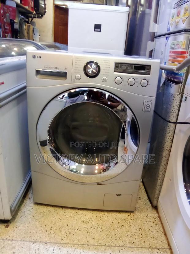 Lg Frontload Washing Machine - thumbnail 3
