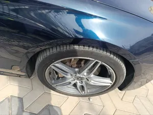 Mercedes-Benz E200 2018 Blue