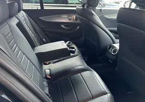 Mercedes-Benz E200 2018 Blue