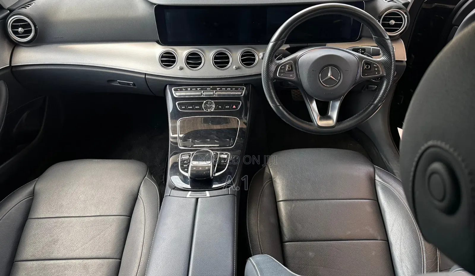 Mercedes-Benz E200 2018 Blue