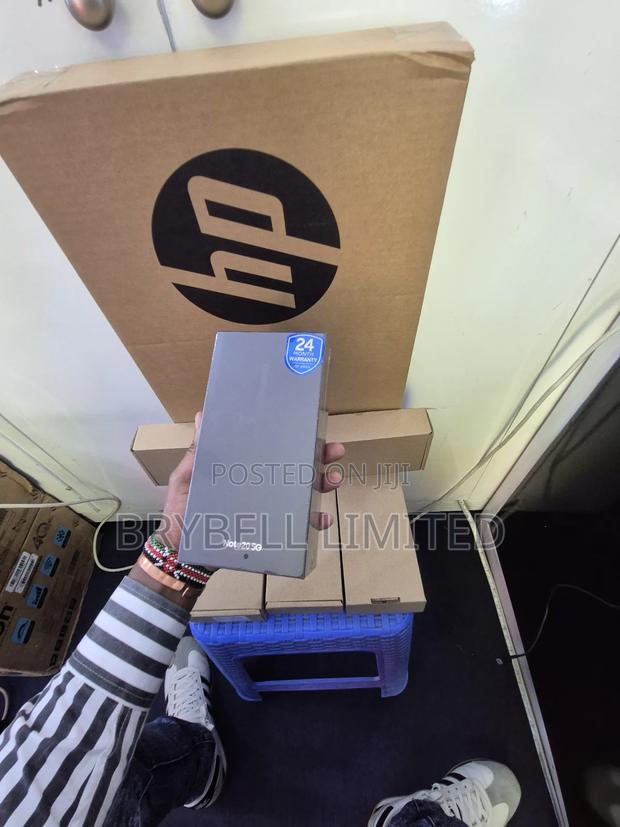 New Samsung Galaxy Note 20 5G 256 GB Black - main view