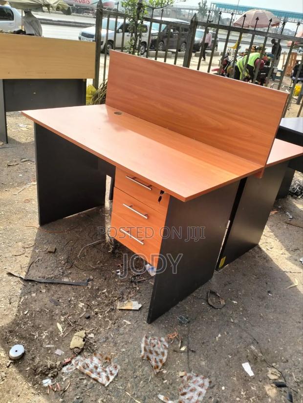 Office Workstation – Modern & Space-saving - main view