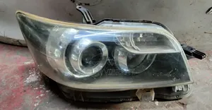 Toyota Rumion Headlight