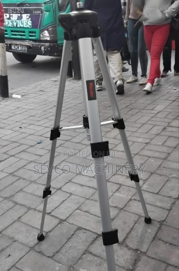 Heavy Duty Laser Level Stand - main view