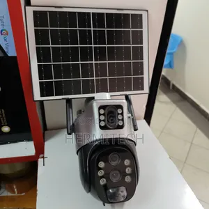 Solar Powered PTZ Surveillance 4g Cameras 10x Zoom