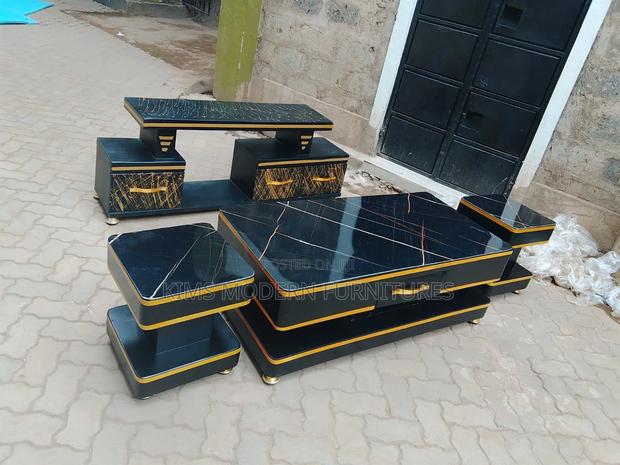 Table Black Gold With 2 Stools Tv Stand - main view