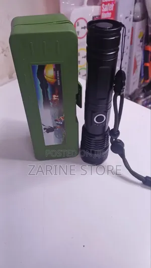 Zoomable Rechargeable Flashlight Torch Waterproof P50 3 Mode of Lights