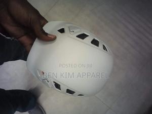 50cms to 57cms Camping Outdoors Rock Climbing Helmets Adjustable Fit - thumbnail 2