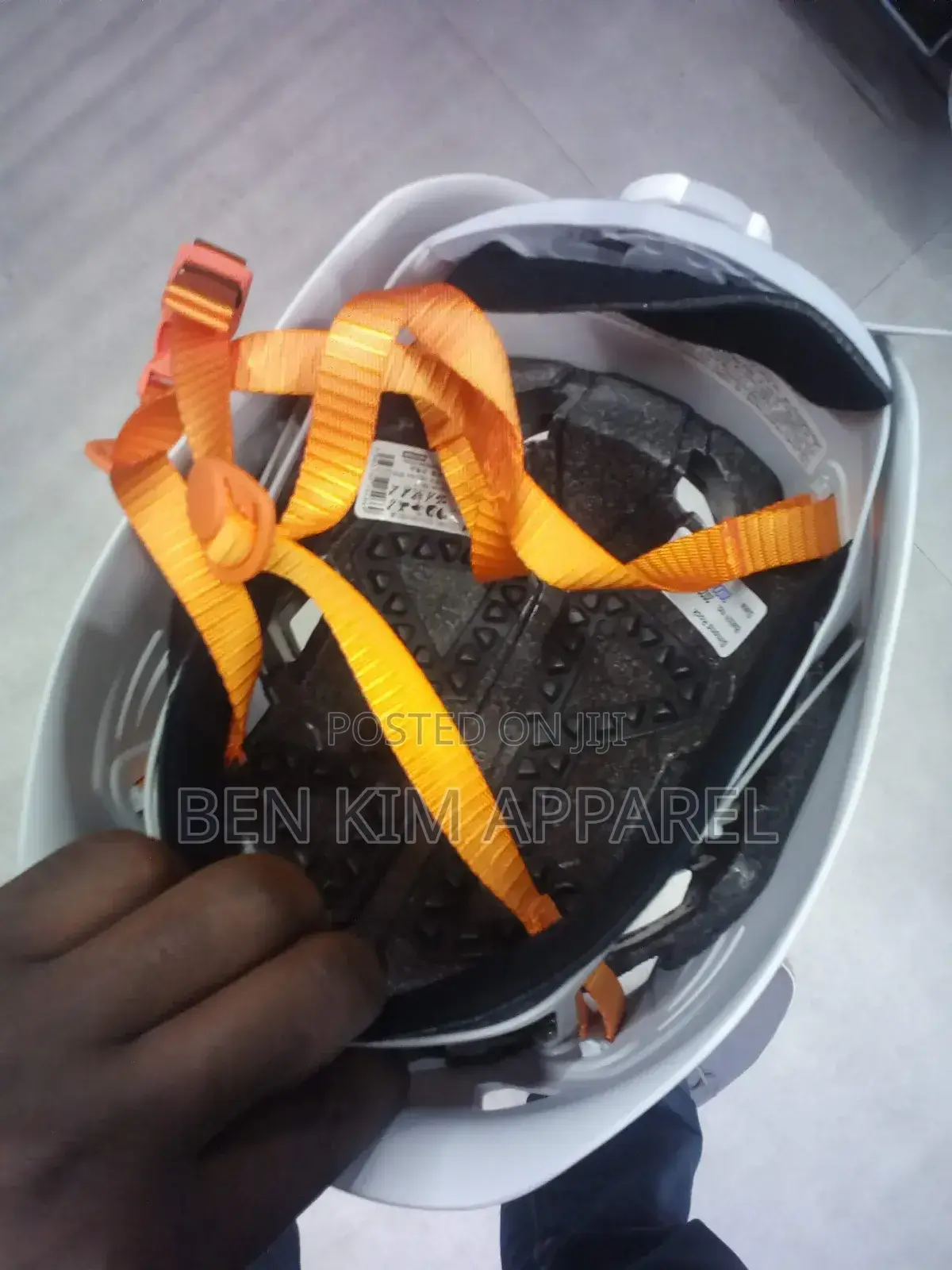 50cms to 57cms Camping Outdoors Rock Climbing Helmets Adjustable Fit