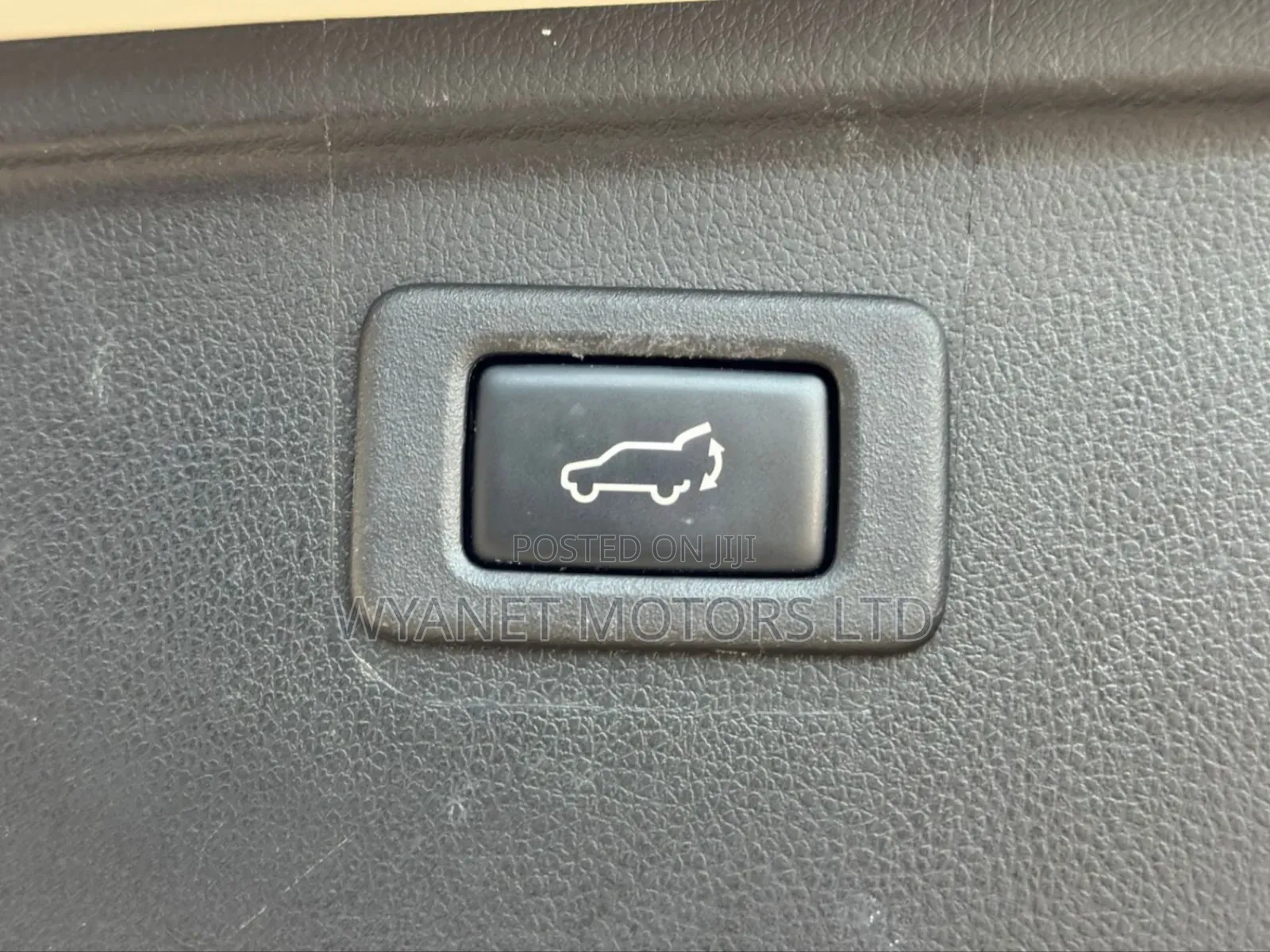 Subaru Outback Premium AWD 2020 White