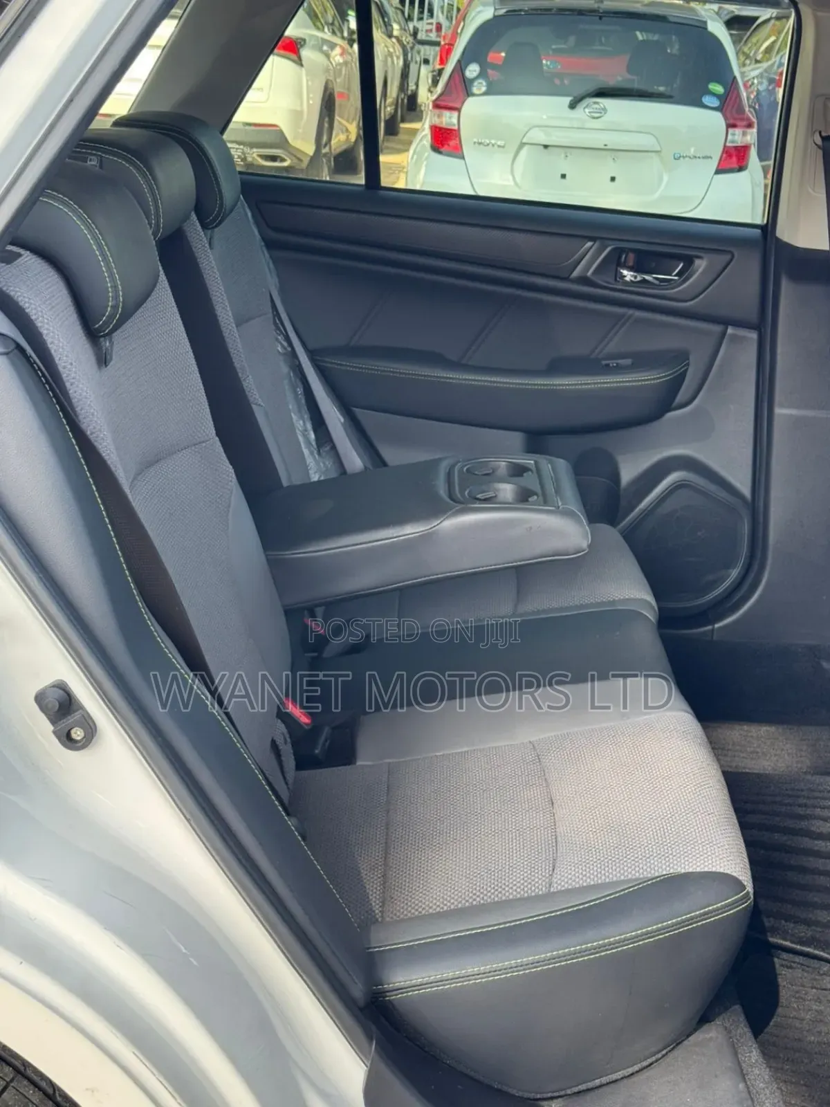 Subaru Outback Premium AWD 2020 White
