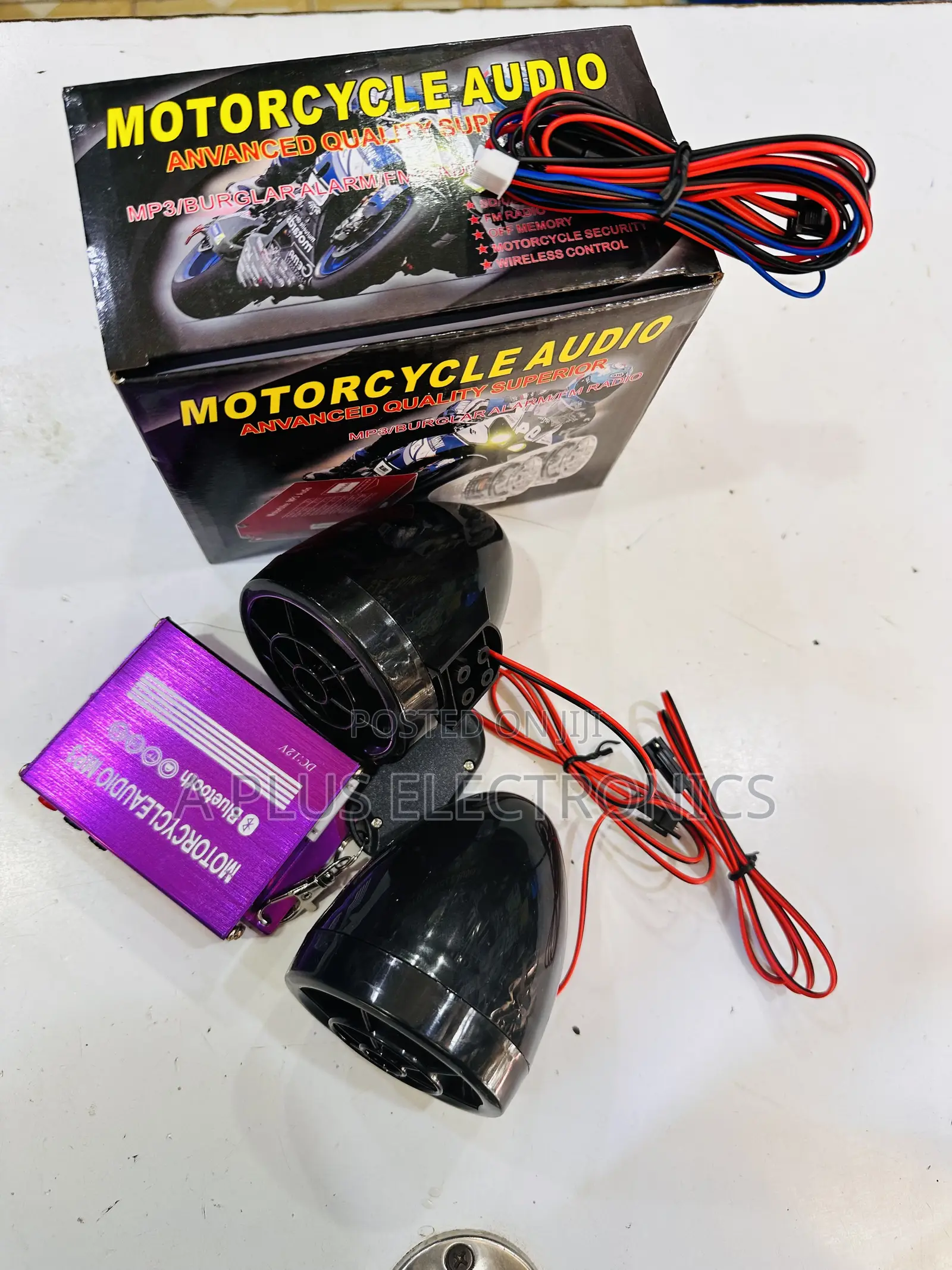 Wireless Motorcycle Audio System For Riders