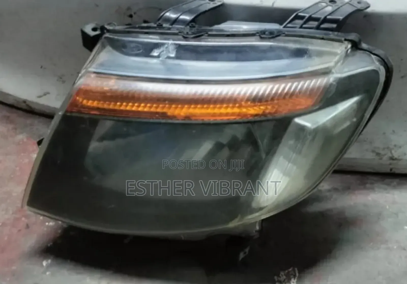 Ford Ranger Headlight