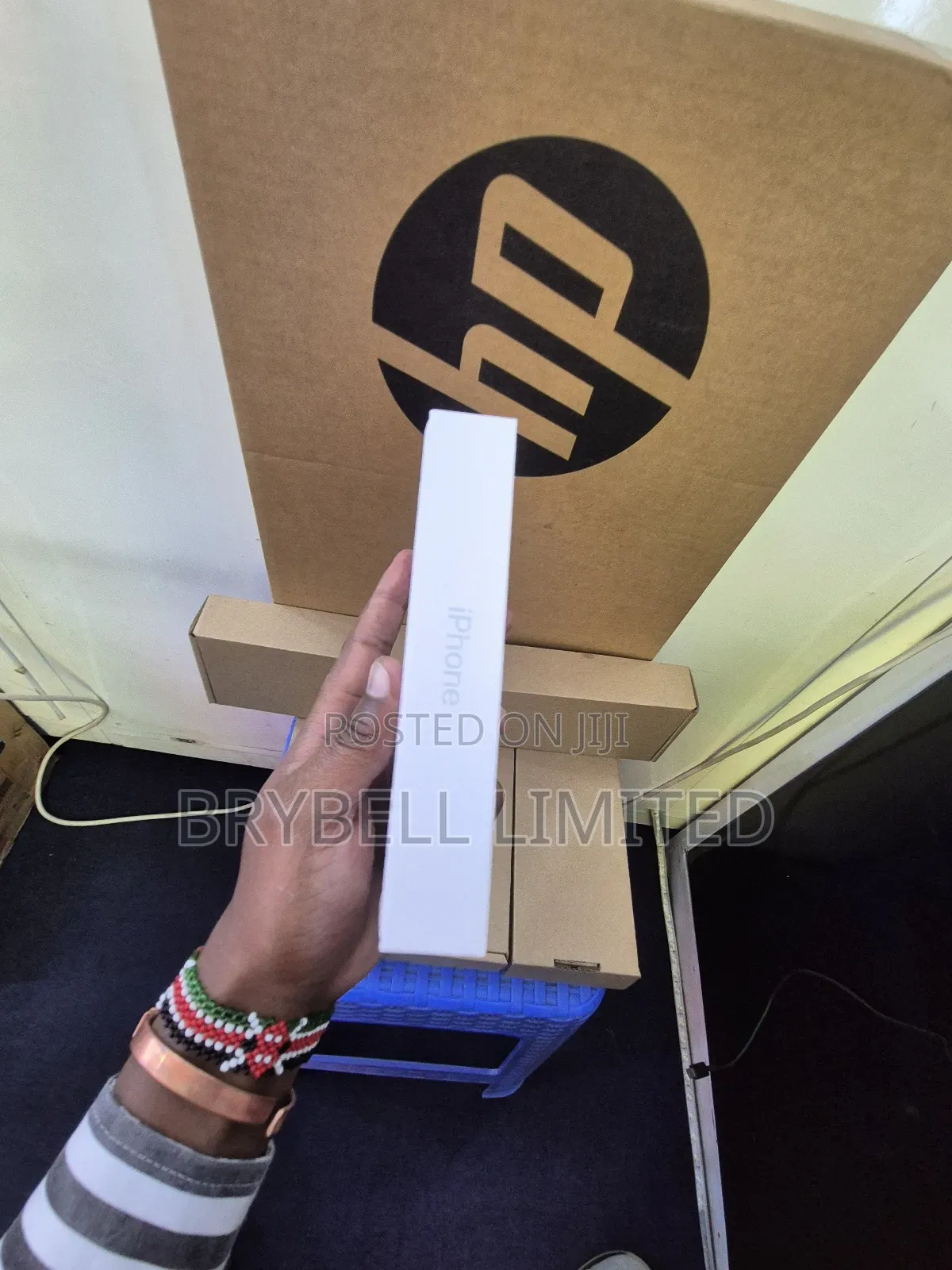 New Apple iPhone 13 256 GB White