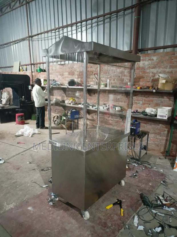 Stainless Self Cook Movable Kitchen