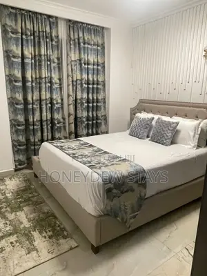 Elegant 5br en-Suite Apartment at White Oak,Othaya Road