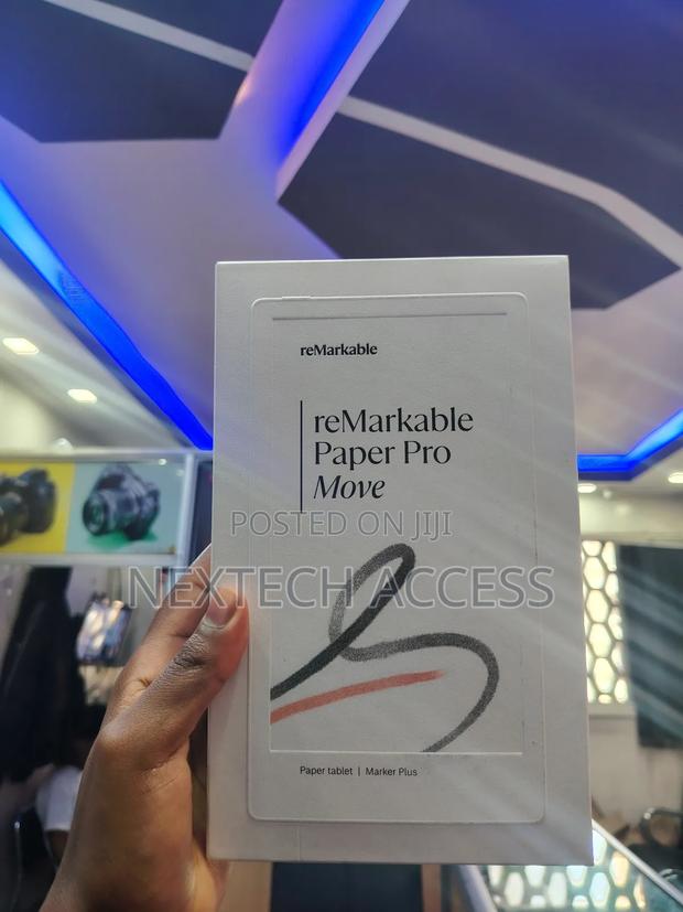 Remarkable Paper Pro Move - main view