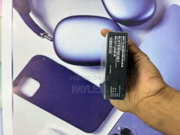 New Samsung Galaxy S24 256 GB - thumbnail 3
