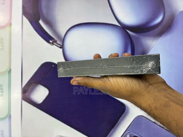 New Samsung Galaxy S24 256 GB - thumbnail 2