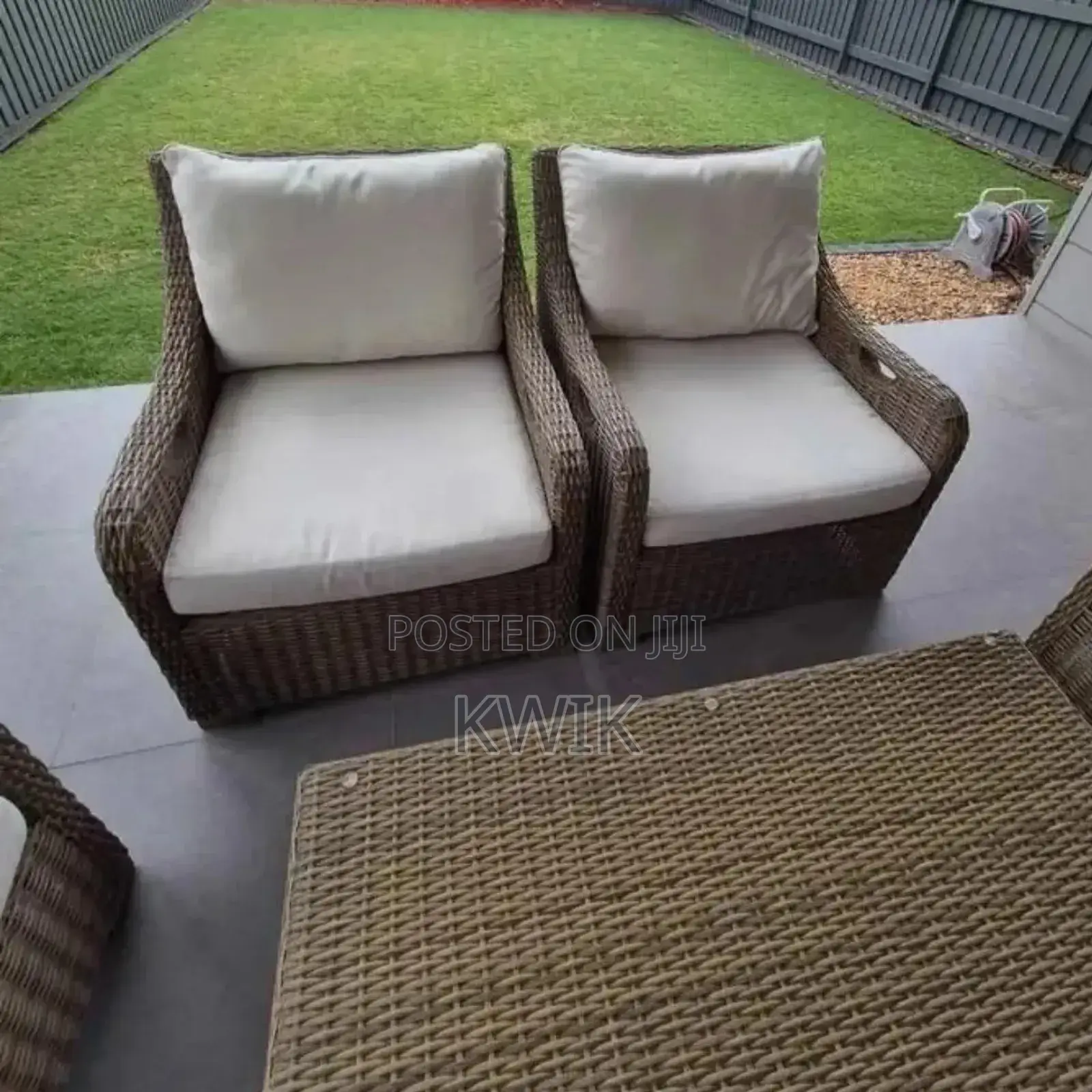 Luxury 5-Seater Rattan Outdoor Patio Sofa Set With Cushions