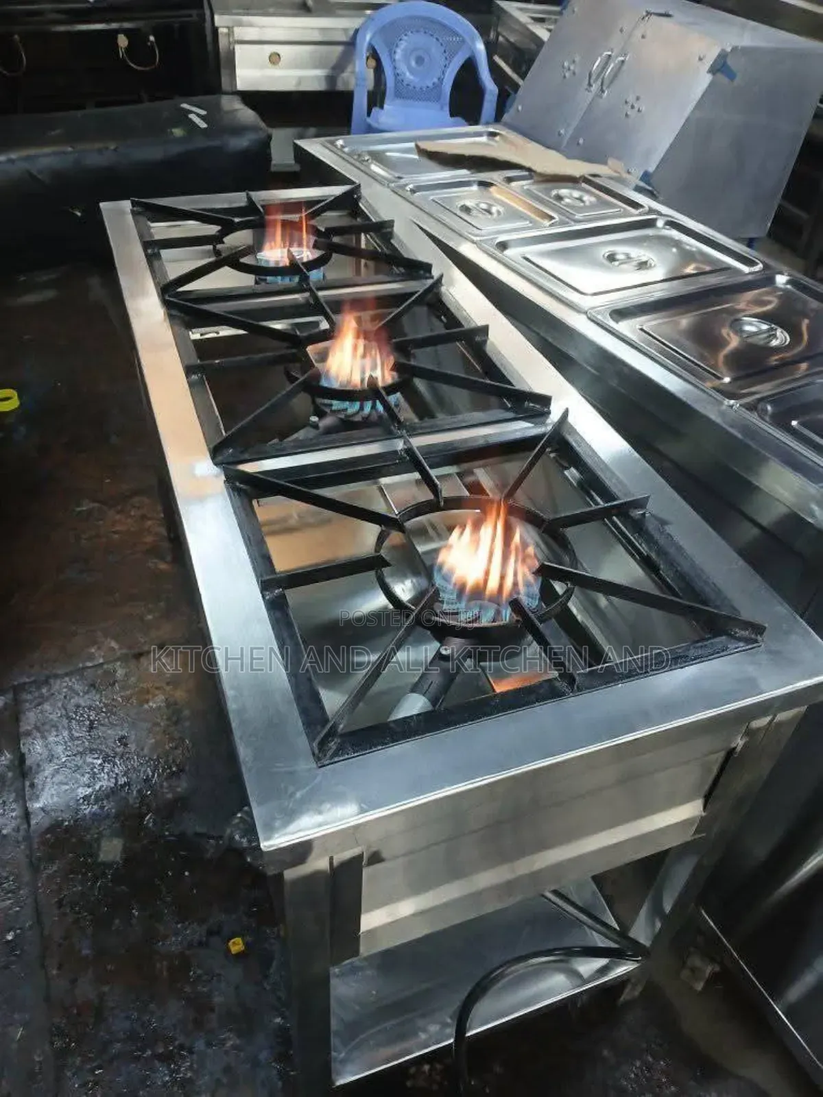 Commercial Stainless Steel Gas Cooker.Order and Pay on Delivery