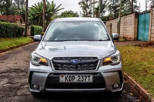 Subaru Forester 2017 Silver