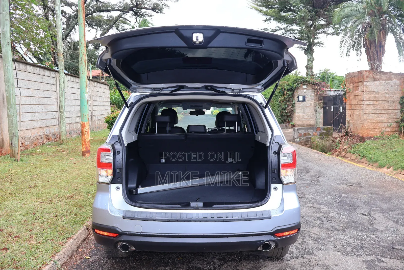 Subaru Forester 2017 Silver