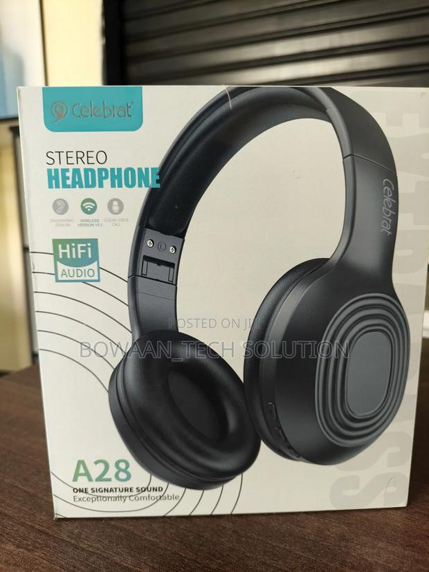 Celebrat Stereo Headphones