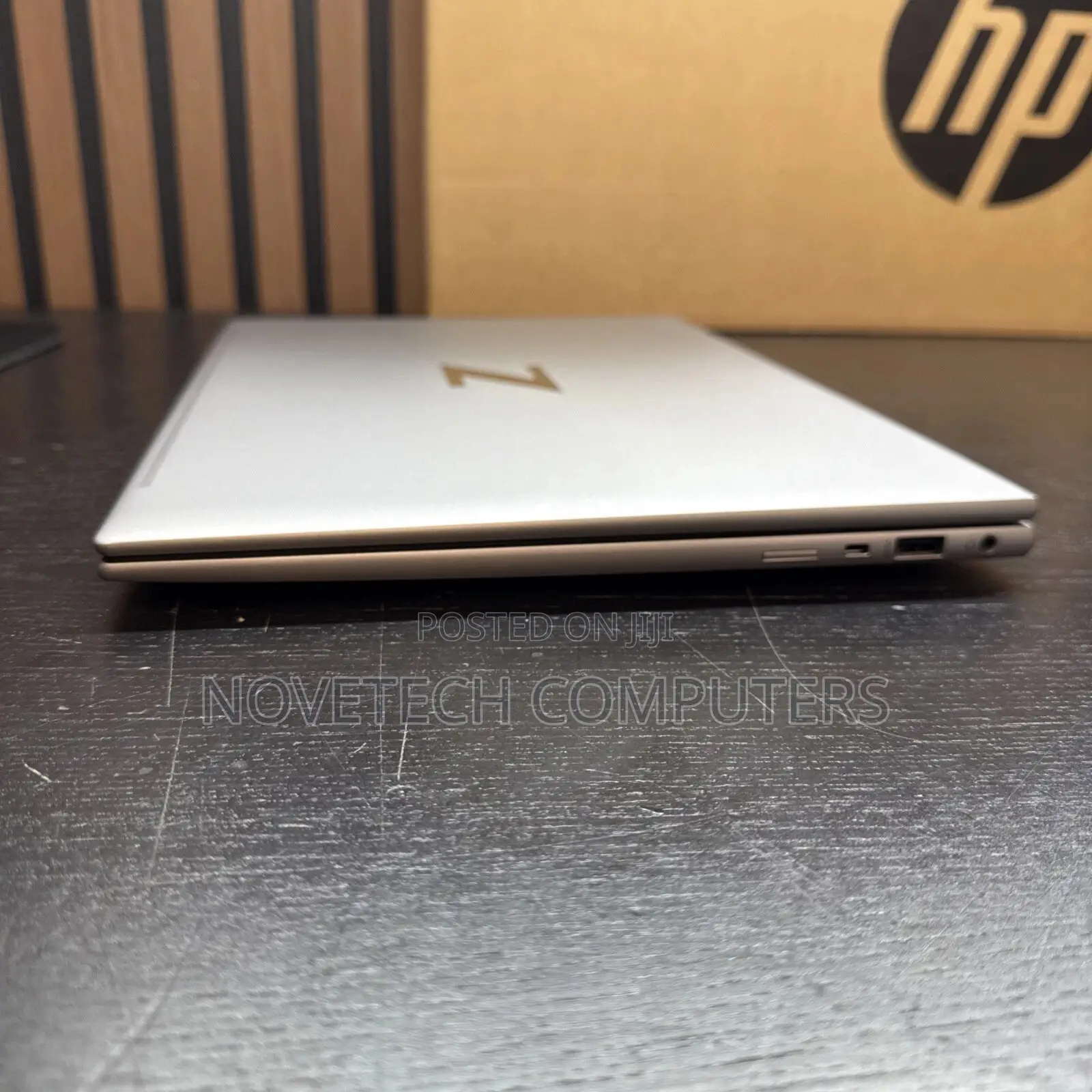 New Laptop HP ZBook Firefly G8 16GB Intel Core i5 SSD 1T
