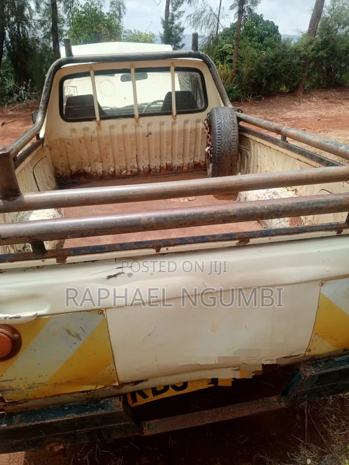 Nissan Pick-Up 1992 Beige