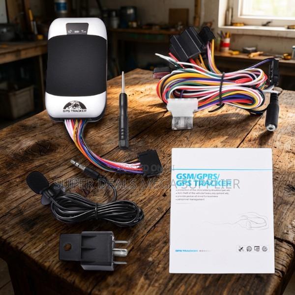 Built in Microphone Tracking Coban Tk303 Car Tracker Tracking Device