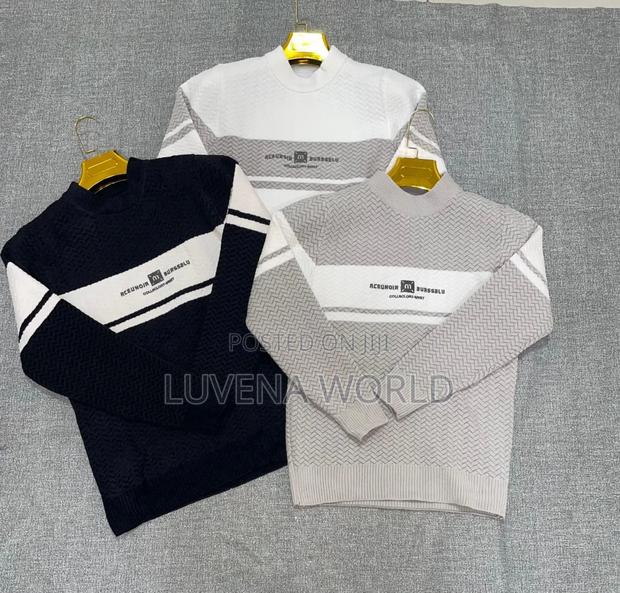 Round Neck Sweaters