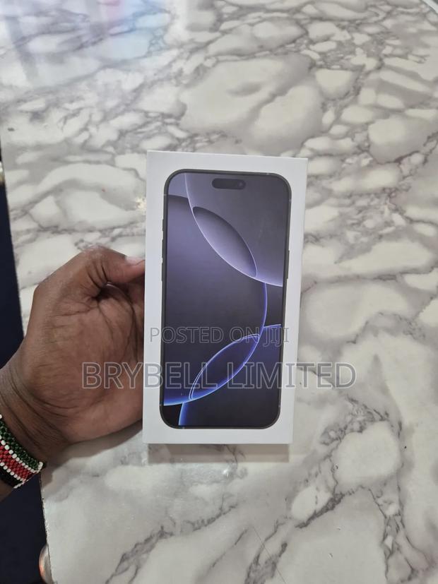 New Apple iPhone 16 Pro 1 TB Gray - thumbnail 6