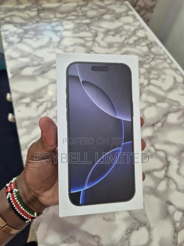 New Apple iPhone 16 Pro 1 TB Gray - thumbnail 7