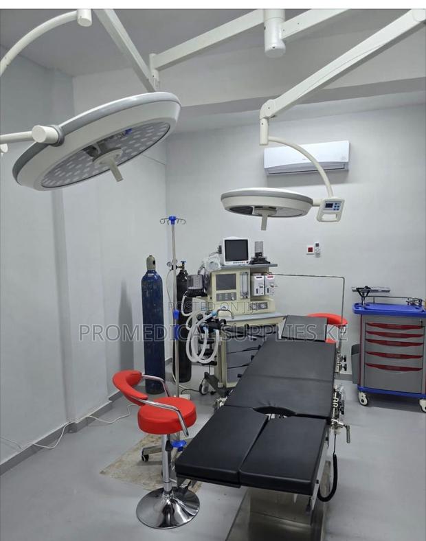 Theatre Table - thumbnail 2