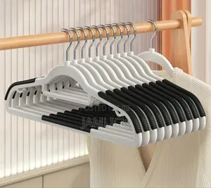 10pcs Seamless Hangers - Cr