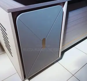 1.8 Meters Executive L-shaped Director's Table