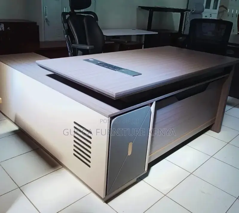 1.8 Meters Executive L-shaped Director's Table
