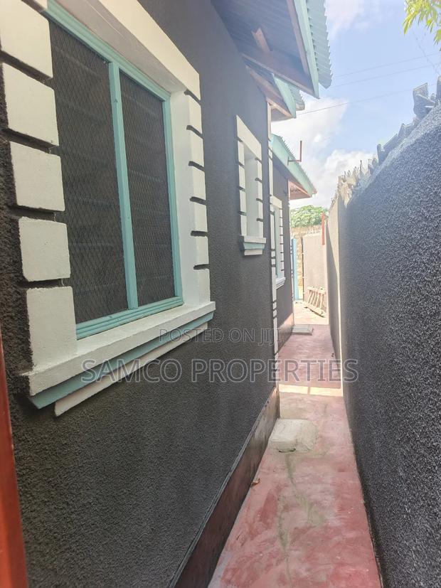Mini Flat in Bamburi for sale - thumbnail 4