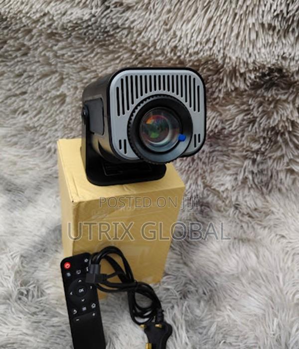 Hy320 Compact Android 13 Projector