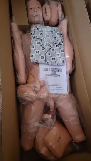 Advanced CPR Training Manikin With Comprehensive Care