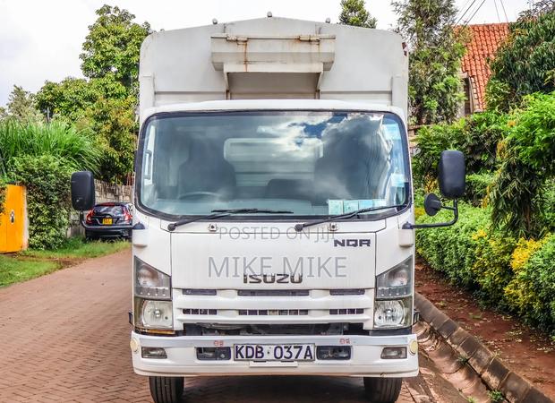 2020 Isuzu NQR - thumbnail 2