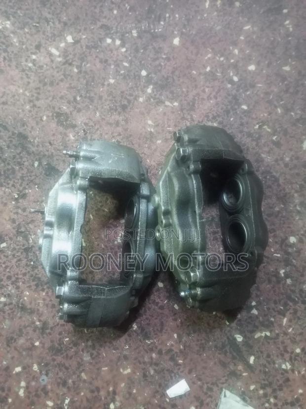 Brake Caliper 200 Series - main view
