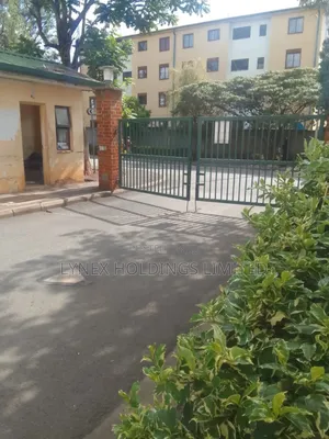 3bdrm Apartment in Nyayo Estate for sale