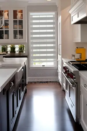 High-End Window Blinds – Precision Prestige
