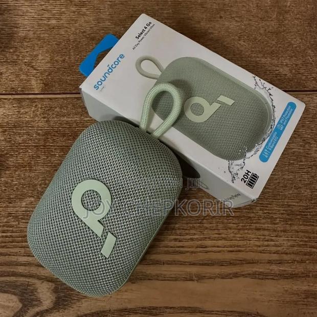 Anker Soundcore Select 4 Go – Portable Bluetooth Speaker - thumbnail 2