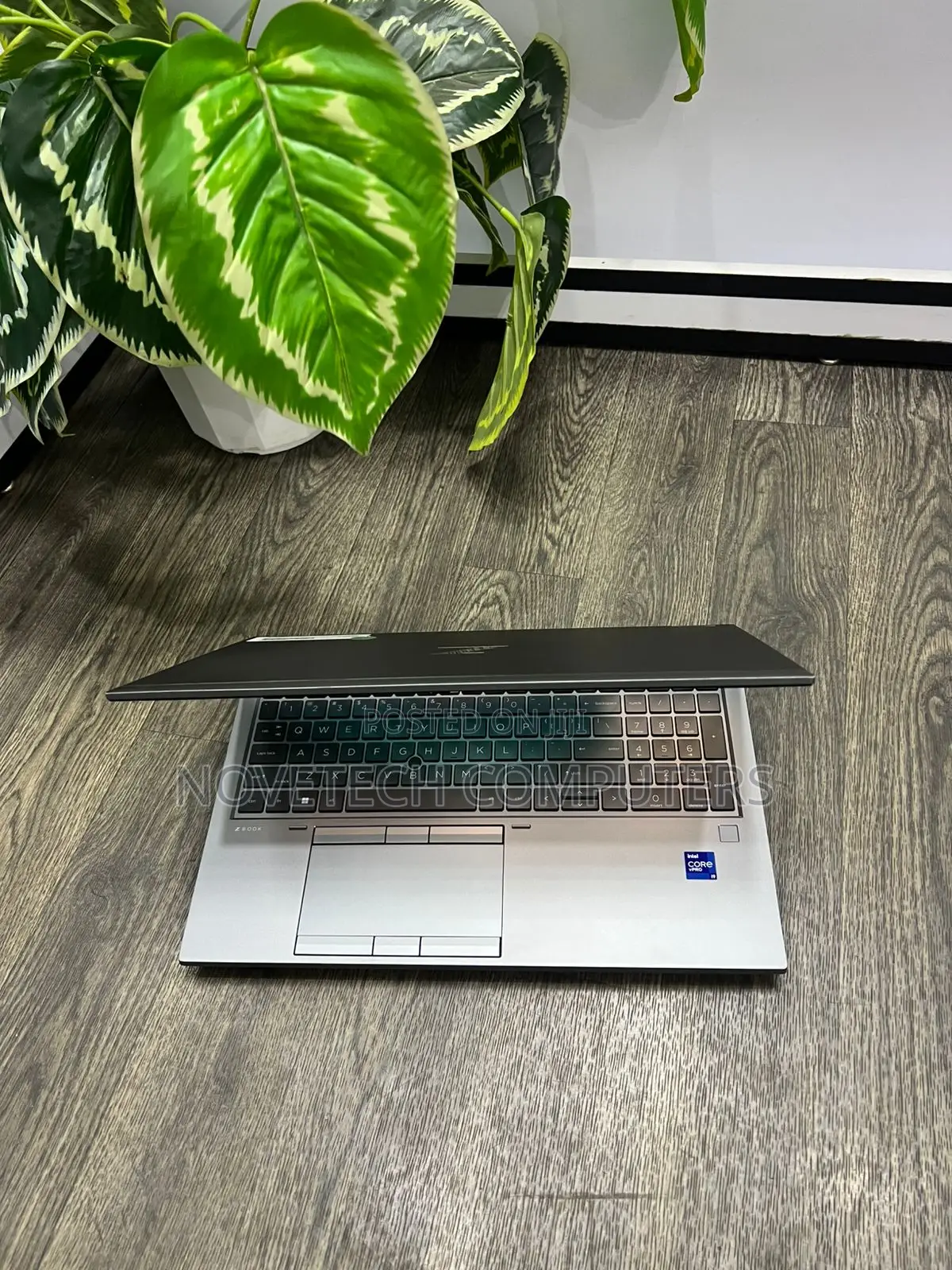 New Laptop HP ZBook Fury 15 G8 8GB Intel Core i7 SSD 512GB