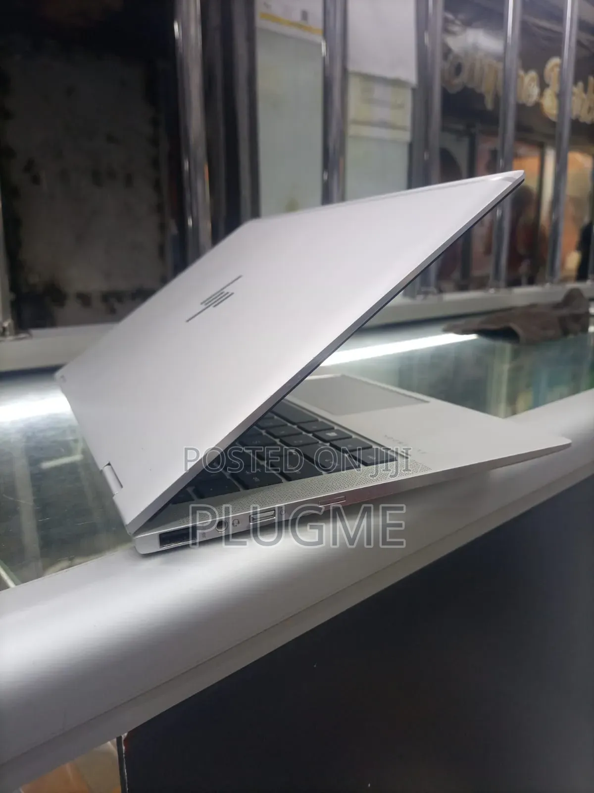 Laptop HP EliteBook X360 1030 G4 16GB Intel Core I7 HDD+SSD 256GB