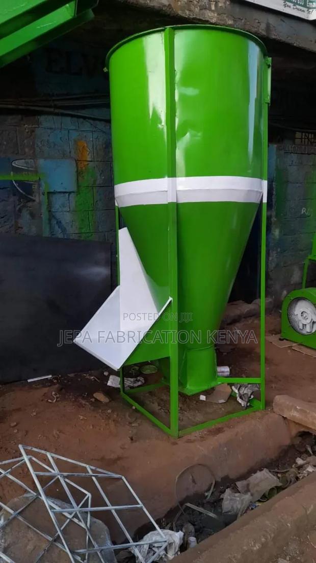 1ton Vertical Feed Mixer - thumbnail 2